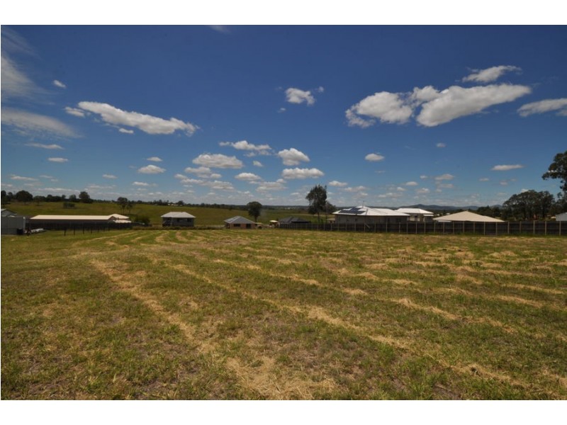 9 & 11 Baltzer Court, Grantham QLD 4347