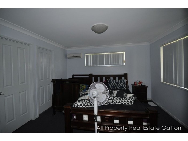 26 Metcalf Street, Gatton QLD 4343