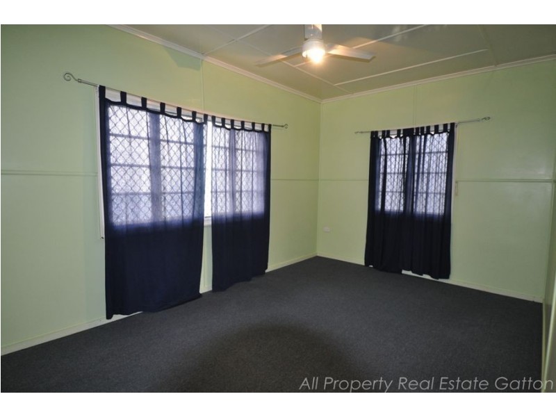 28 Fitzroy Street, Gatton QLD 4343