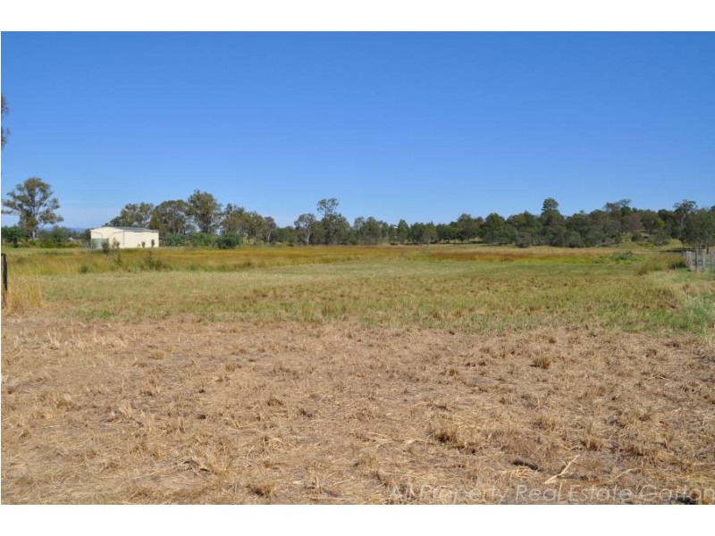 18 Mountain View Drive, Adare QLD 4343