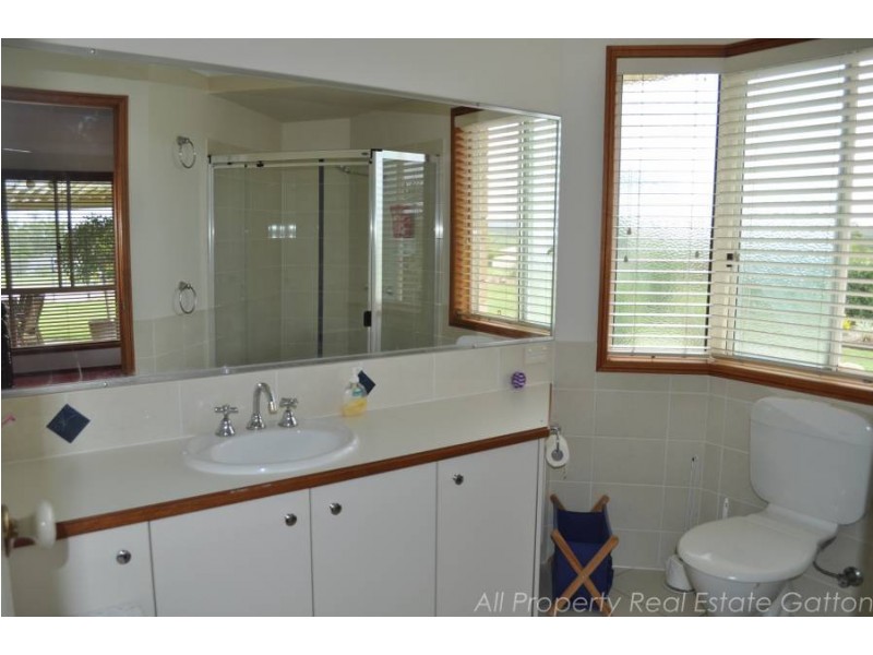 10 Tara Haven, Placid Hills QLD 4343