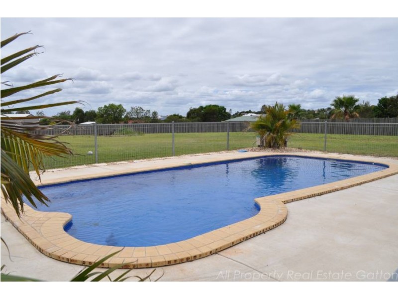 10 Tara Haven, Placid Hills QLD 4343