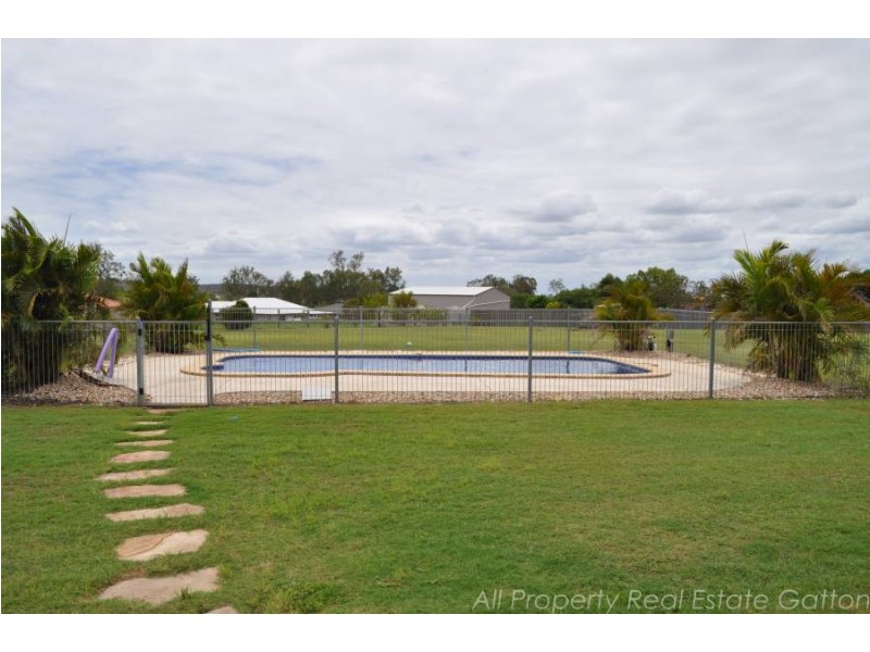 10 Tara Haven, Placid Hills QLD 4343