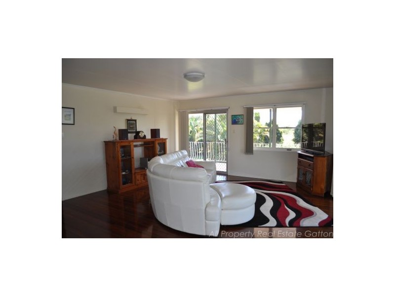 Upper Tenthill QLD 4343