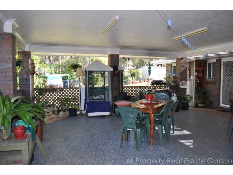 8 Fitzgerald, Gatton QLD 4343