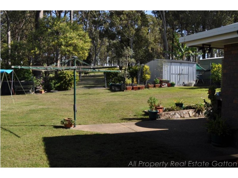 8 Fitzgerald, Gatton QLD 4343