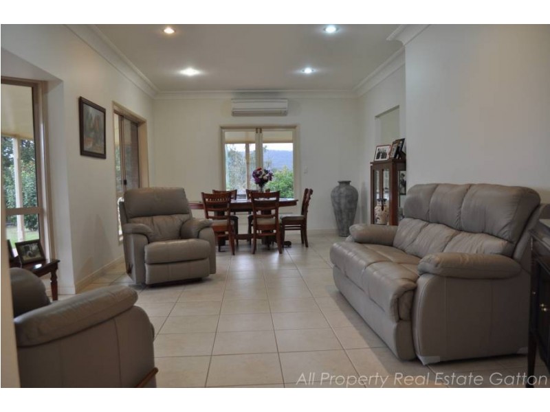 56 Laidley Creek West Road, Mulgowie QLD 4341