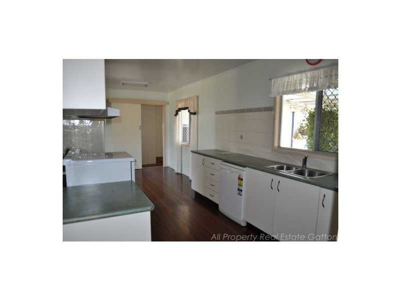 Mount Sylvia QLD 4343
