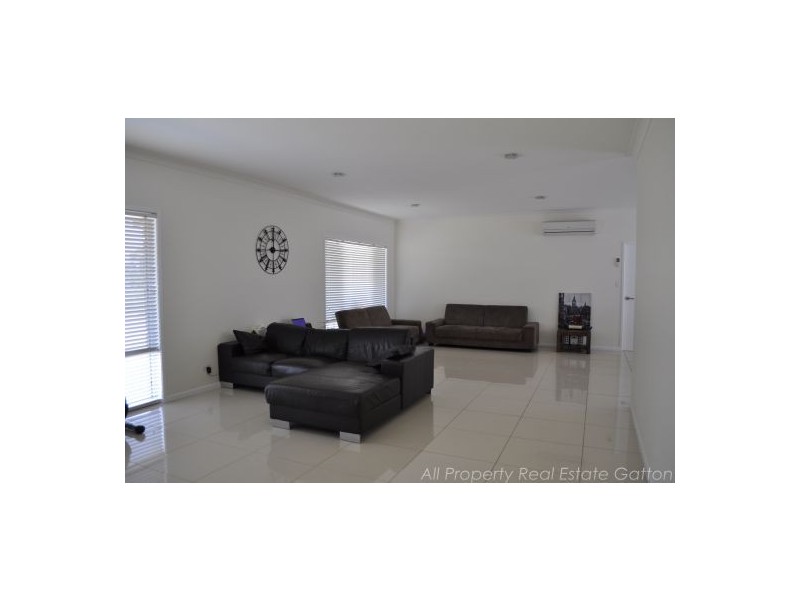 Adare QLD 4343