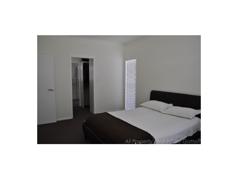 Adare QLD 4343