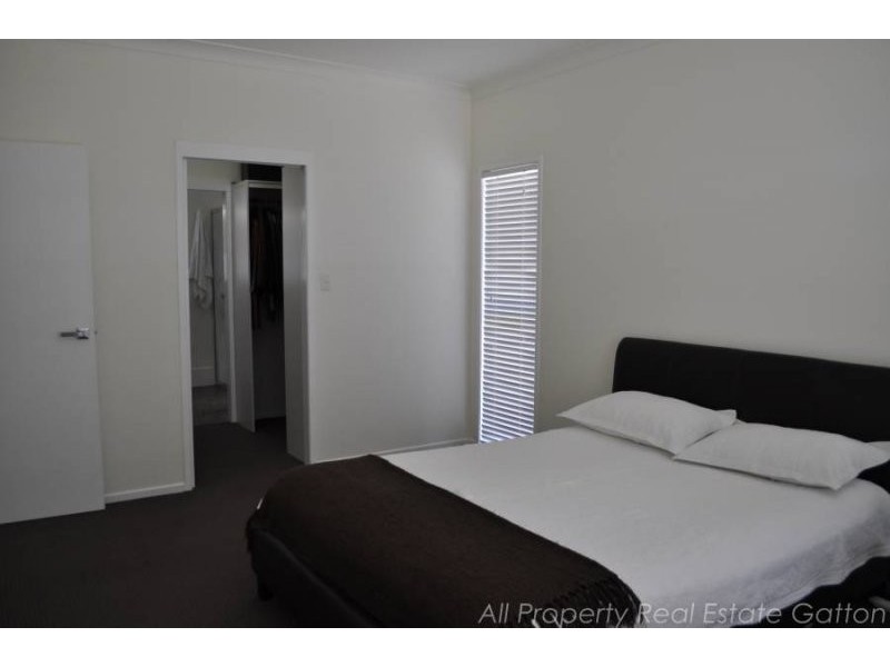 Adare QLD 4343