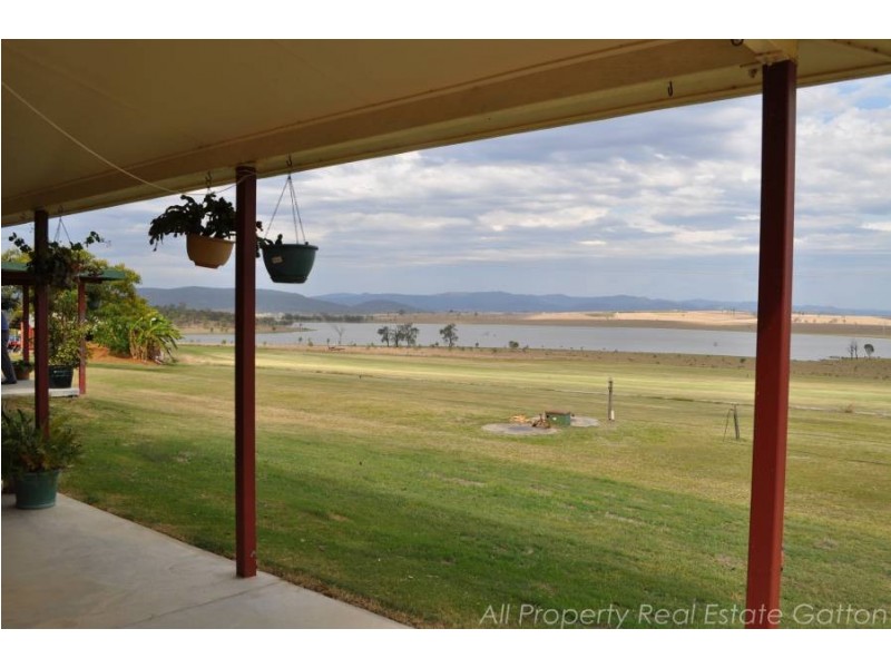 122 Glen Esk Road, Glen Esk QLD 4312