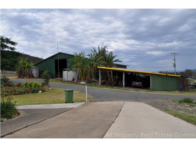 122 Glen Esk Road, Glen Esk QLD 4312