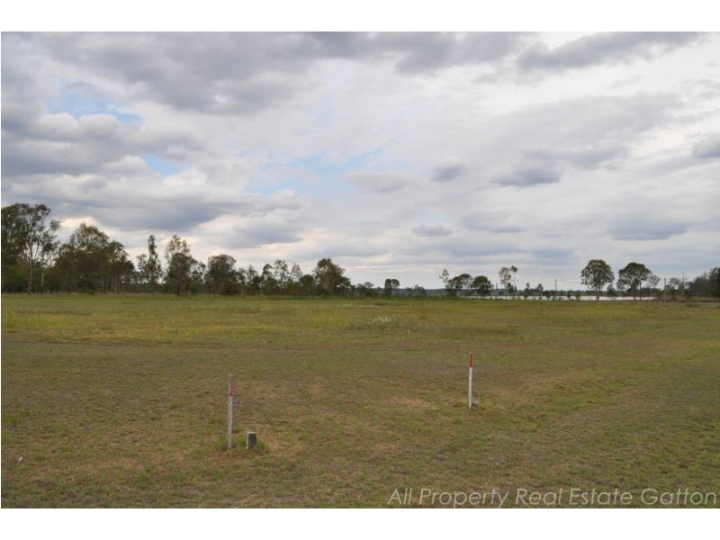1 Placid Drive, Gatton QLD 4343