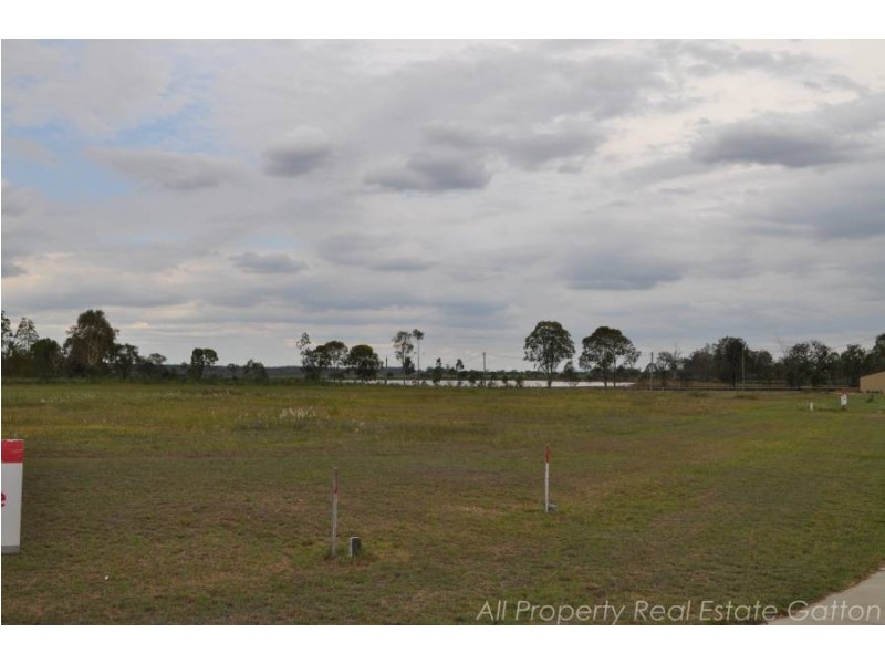 1 Placid Drive, Gatton QLD 4343