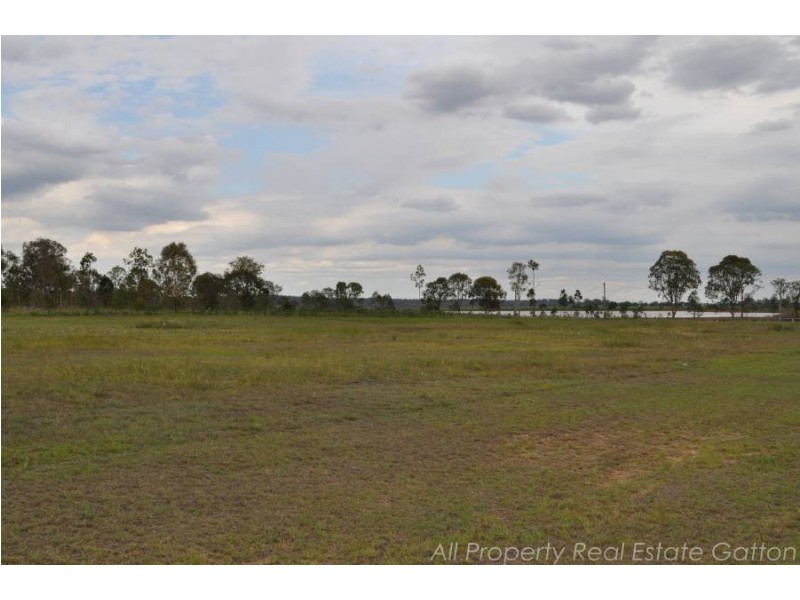 1 Placid Drive, Gatton QLD 4343