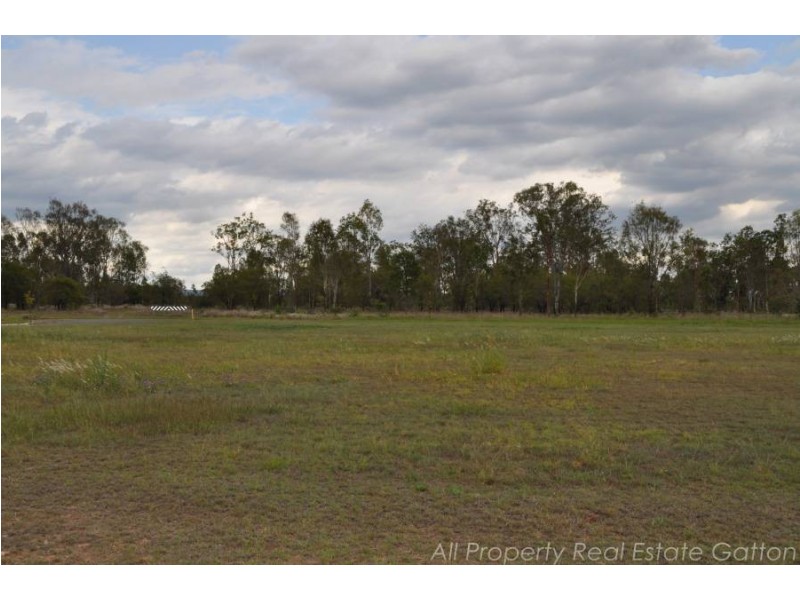 1 Placid Drive, Gatton QLD 4343