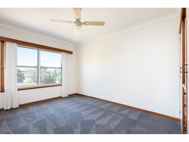 300 Wirraway Street, East Albury NSW 2640