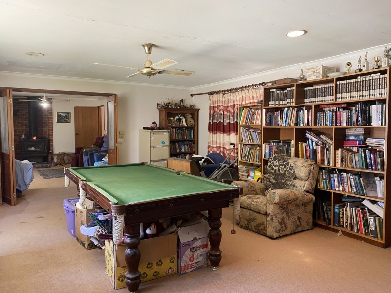 631 Lookout Road, Walla Walla NSW 2659