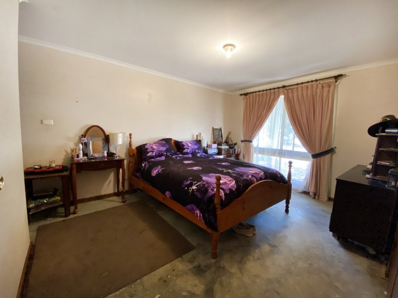 631 Lookout Road, Walla Walla NSW 2659