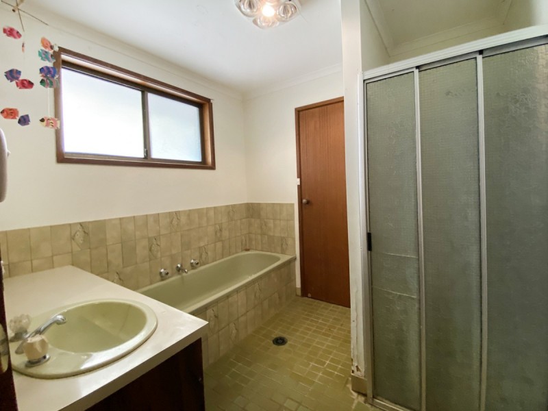 631 Lookout Road, Walla Walla NSW 2659