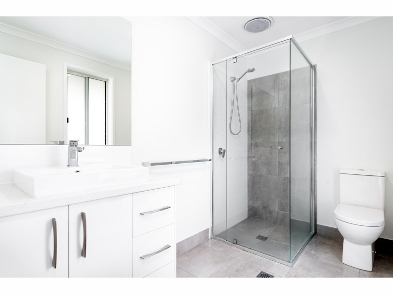 520 Kotthoff Street, Lavington NSW 2641