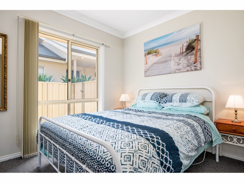 7 Chatterton Place, West Albury NSW 2640