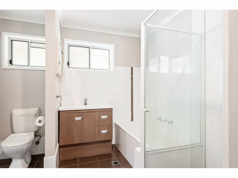 42 McMaster Avenue, Lavington NSW 2641