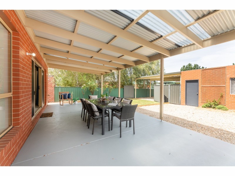 613 Stanley Street, Albury NSW 2640