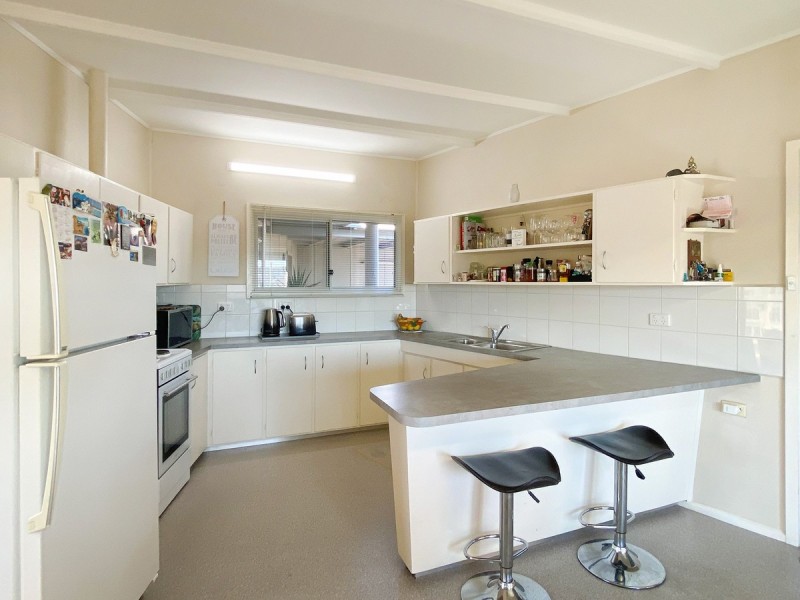 282 Ashman Avenue, East Albury NSW 2640