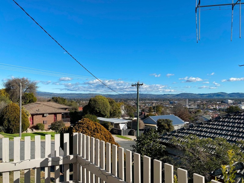 282 Ashman Avenue, East Albury NSW 2640