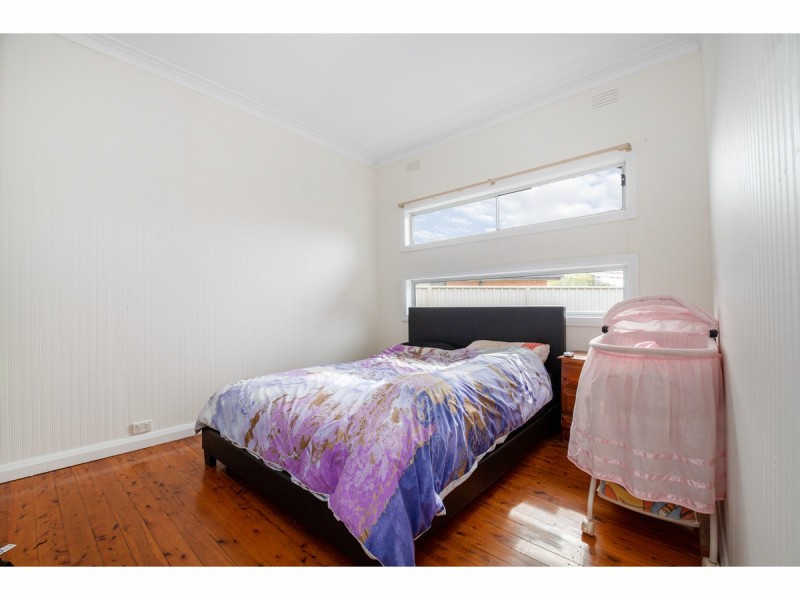1/393 Griffith Road, Lavington NSW 2641
