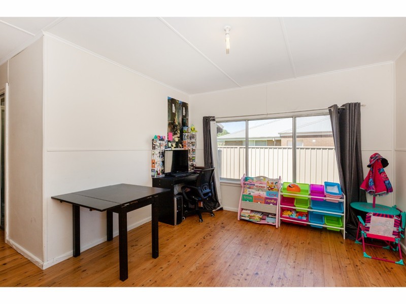 522 Kotthoff Street, Lavington NSW 2641
