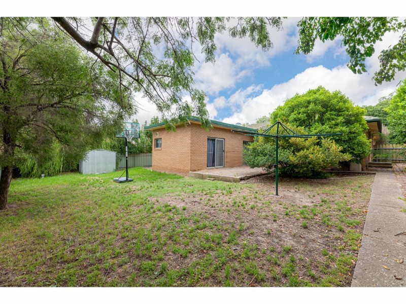374 Reservoir Road, Lavington NSW 2641