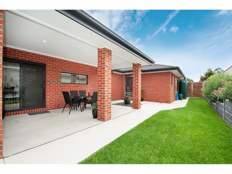 10 Cremin Court, Thurgoona NSW 2640