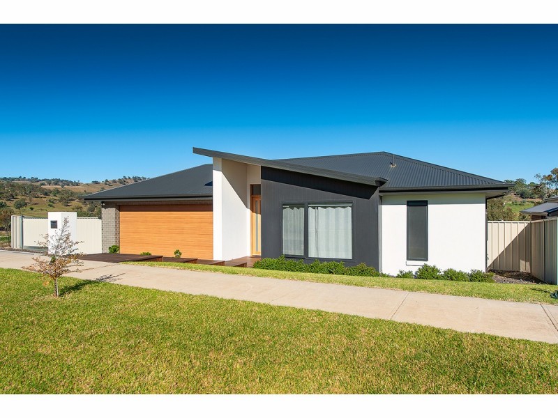 13 Anglesey Street, Wodonga VIC 3690