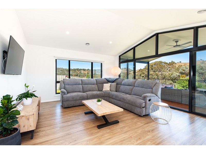 13 Anglesey Street, Wodonga VIC 3690