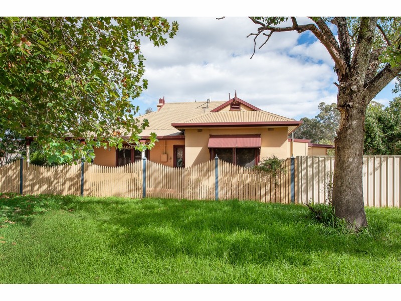 2 Bent Street, Gerogery NSW 2642