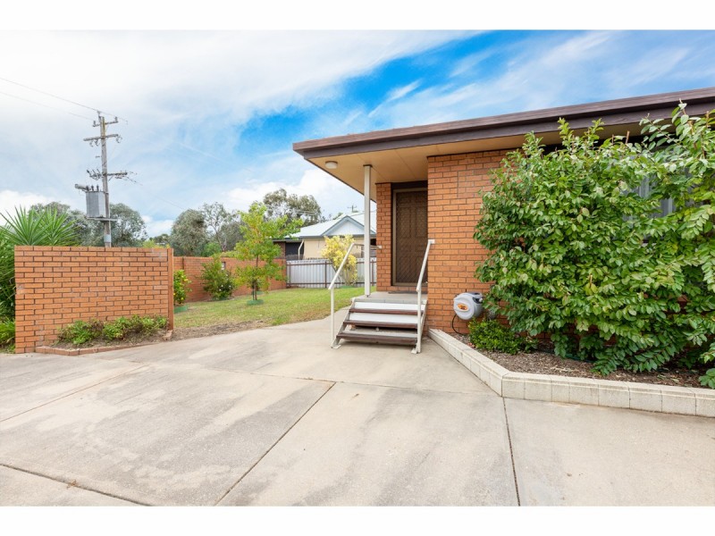 1/957 Padman Drive, West Albury NSW 2640