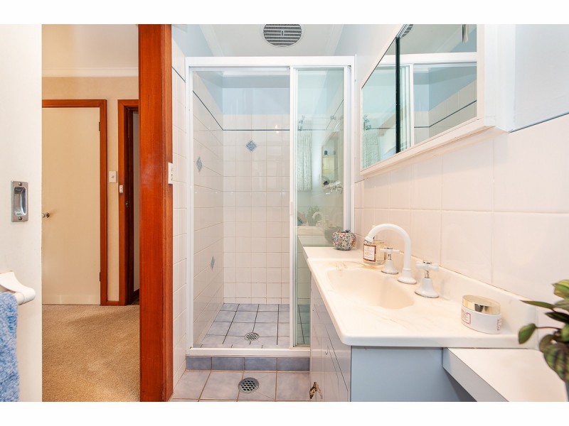 673 Pearsall Street, Lavington NSW 2641