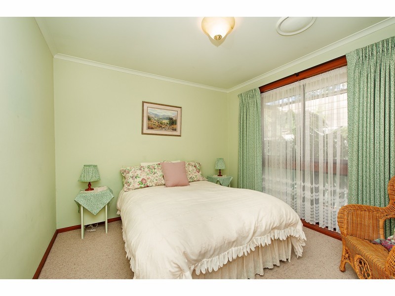 673 Pearsall Street, Lavington NSW 2641