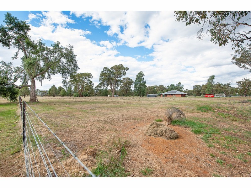 2 Eastick Street, Brocklesby NSW 2642