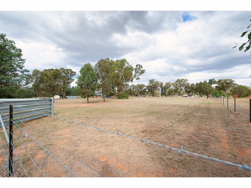 2 Eastick Street, Brocklesby NSW 2642