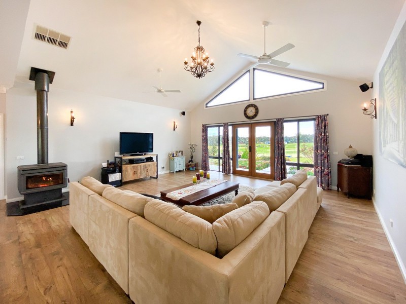 41 Elizabeth Street, Gerogery NSW 2642