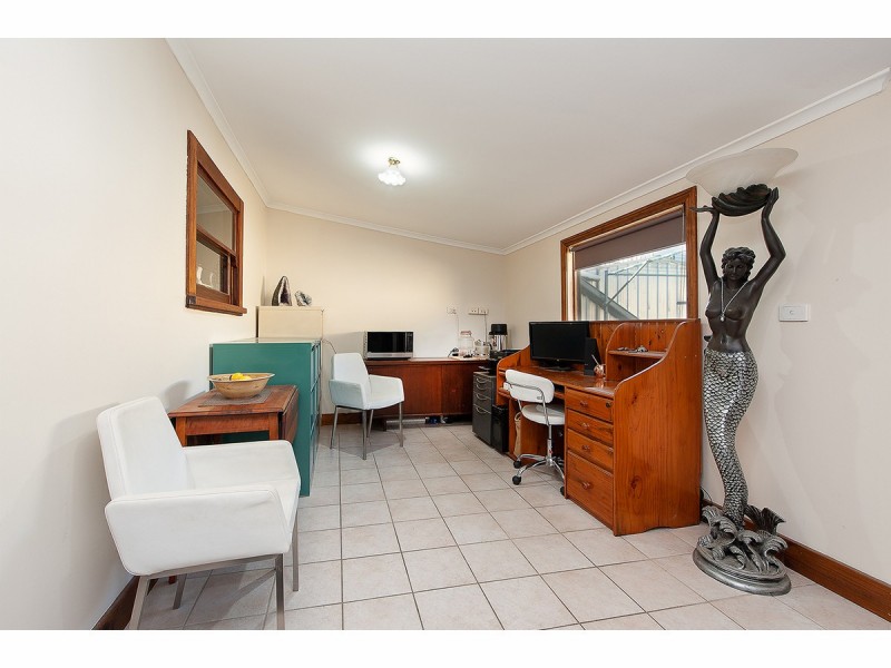 262 Olive Street, South Albury NSW 2640