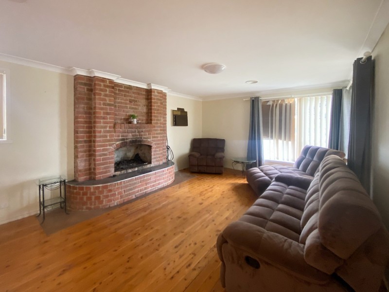 330 Cheyenne Drive, Lavington NSW 2641