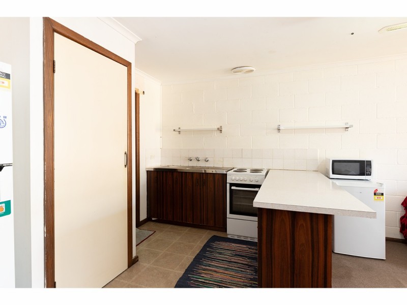 1/516 Alldis Avenue, Lavington NSW 2641