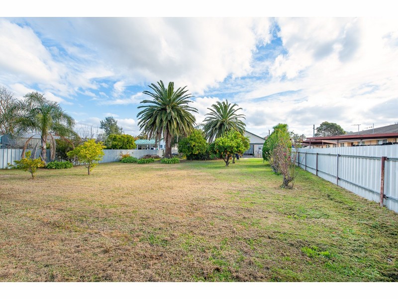 460 Bownds Street, Lavington NSW 2641