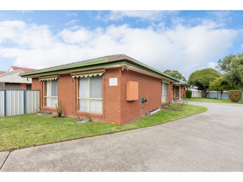 1/15 Neptune Drive, Lavington NSW 2641