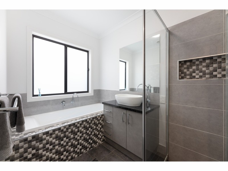 16 Driver Terrace, Glenroy NSW 2640